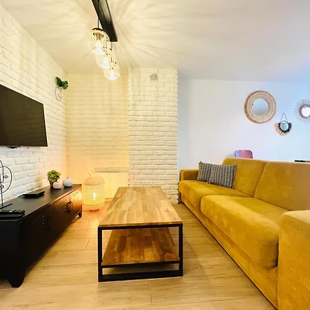 아파트 La Vallee Des Lumieres - 5 Minutes De Disneyland 마그니 레 홍그레